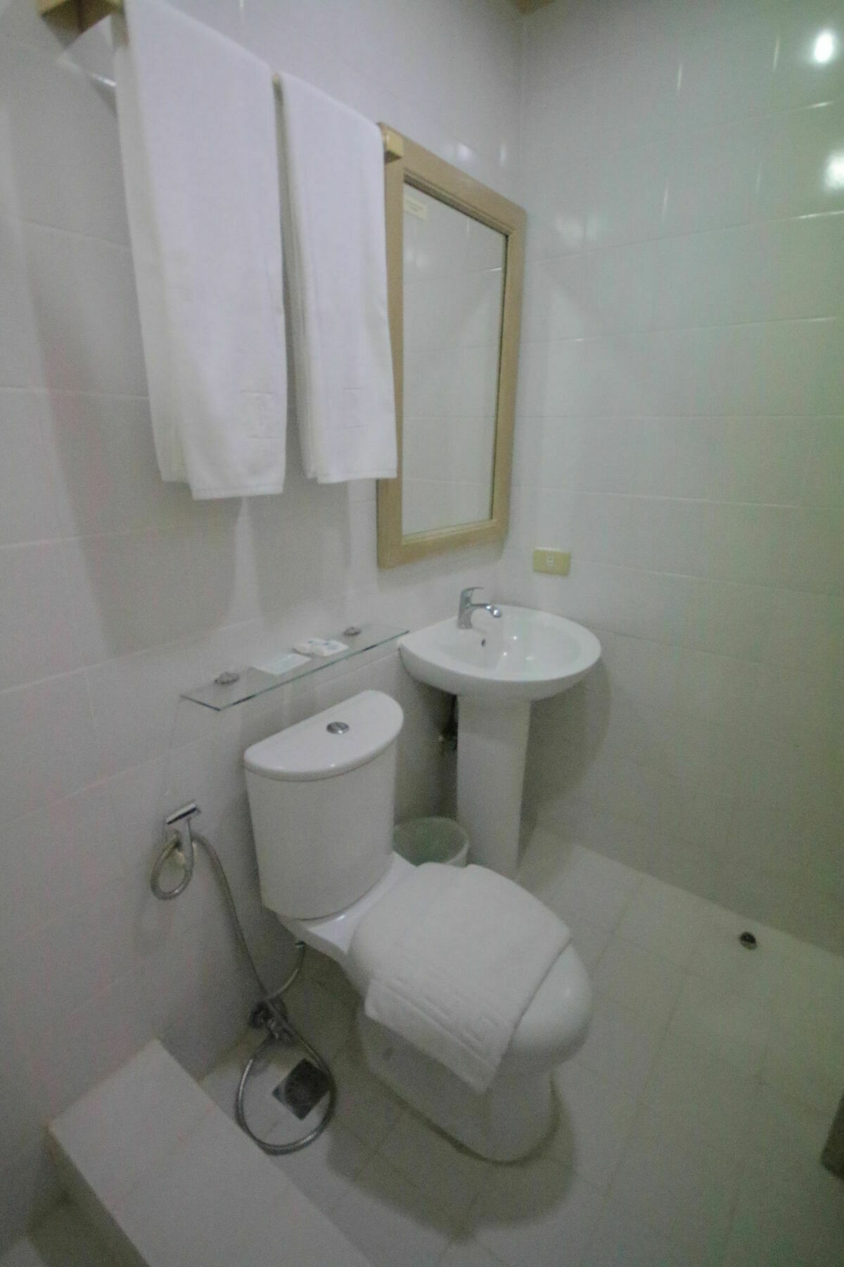 Roxas President'S Inn Roxas City Exterior foto
